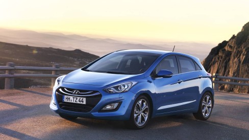 Carros na Web, Hyundai i30 1.6 2013