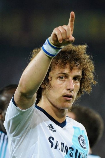 David Luiz deixa o Chelsea mais perto do título inglês, Esportes