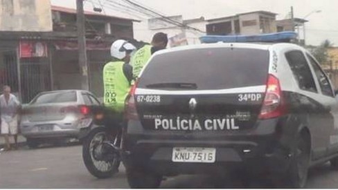 Policiais militares pediam propina em obra de shopping na Zona Oeste -  Casos de Polícia - Extra Online