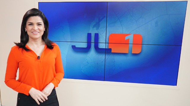 O JL1 fala sobre a realidade de nossa região, no ato da notícia, com entradas de repórteres ao vivo, demonstrando agilidade e dinamismo da equipe de jornalismo