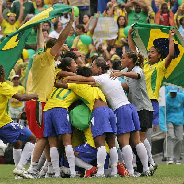 Marta destaca ouro no Pan de 2007: 'Momento especial do futebol feminino