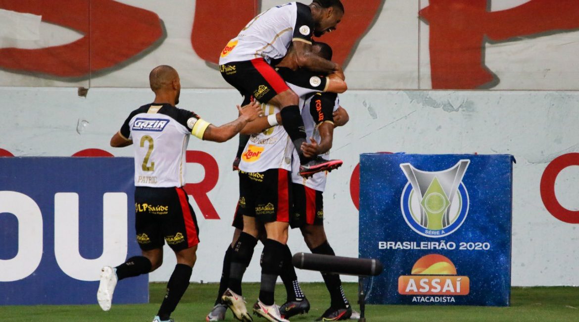 Globo Esporte RS, Inter vence Cruzeiro fora de casa e quebra tabu de 35  anos