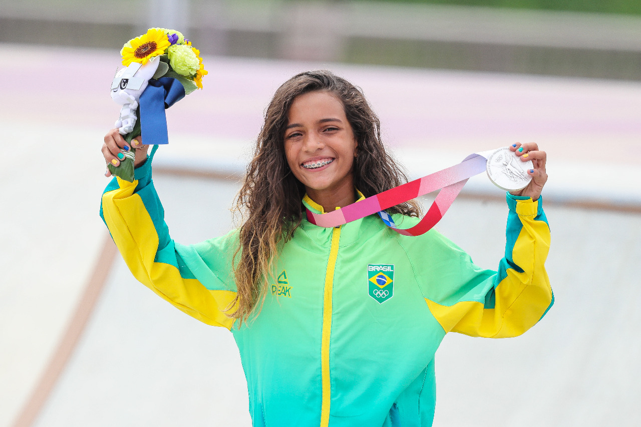 Desertor do judô iraniano dedica medalha de prata à Israel nos Jogos  Olímpicos - Guiame