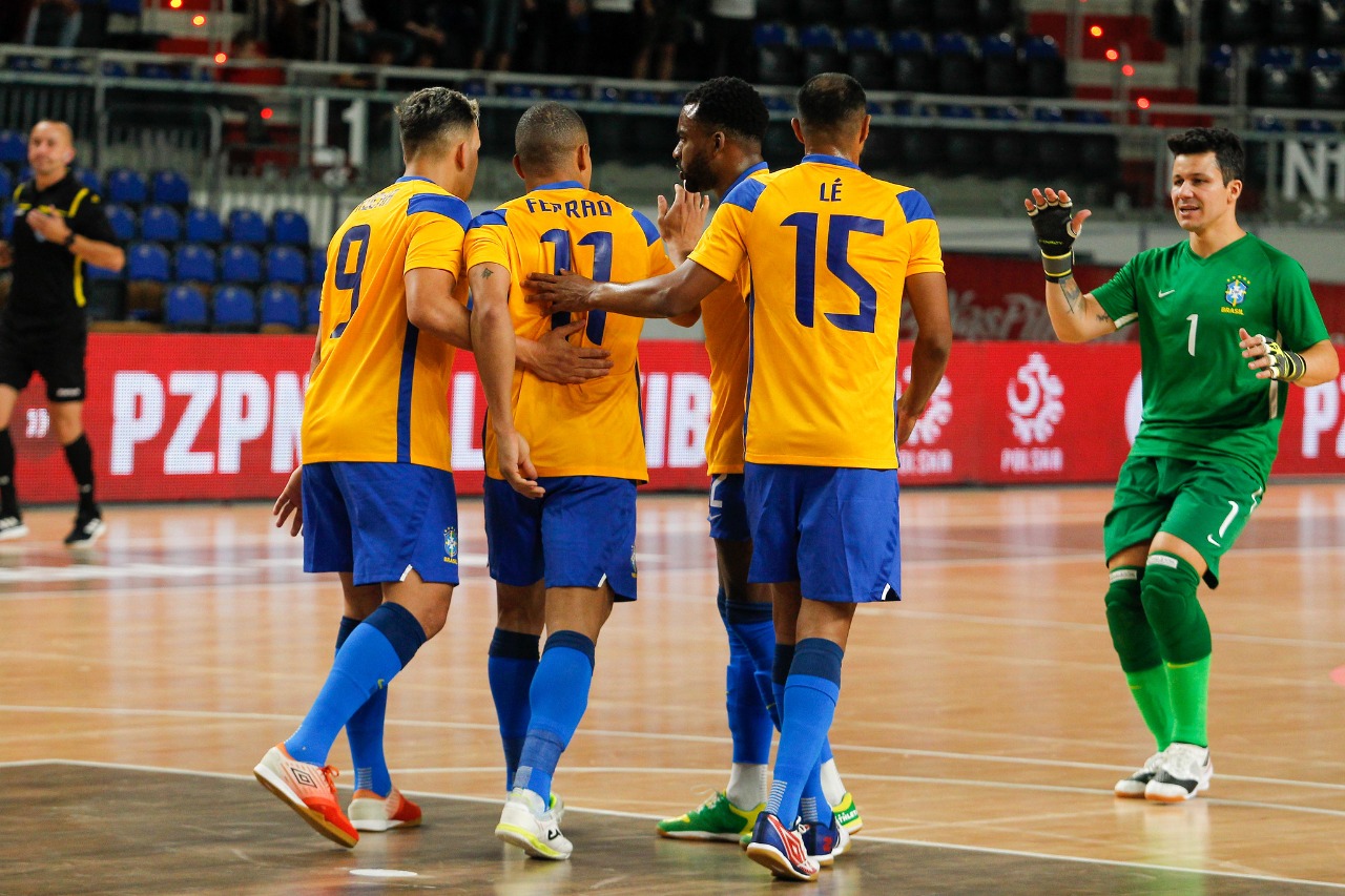 Brasil vence a Espanha e ganha seu sexto título mundial no Futsal -  Wikinotícias