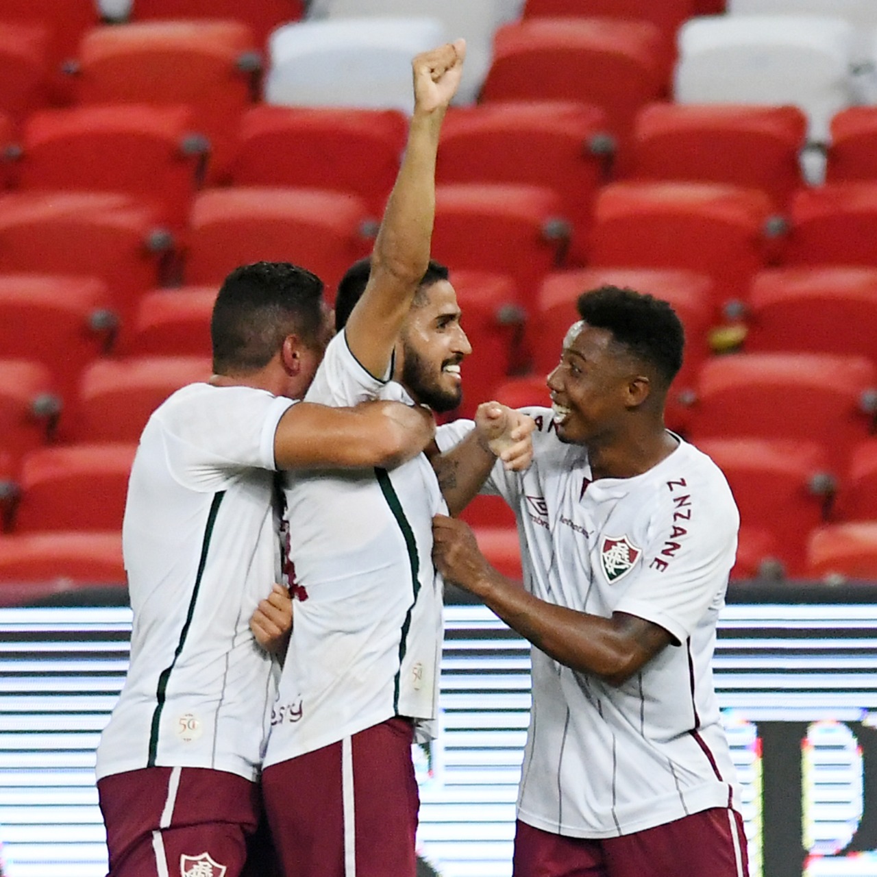 Liga Fluminense de Futebol Americano (LiFFA) - Segue tabela atualizada da  Liga Fluminense de Futebol Americano (LiFFA) 2017, após a rodada tripla do  final de semana. Tem muita bola oval pra voar