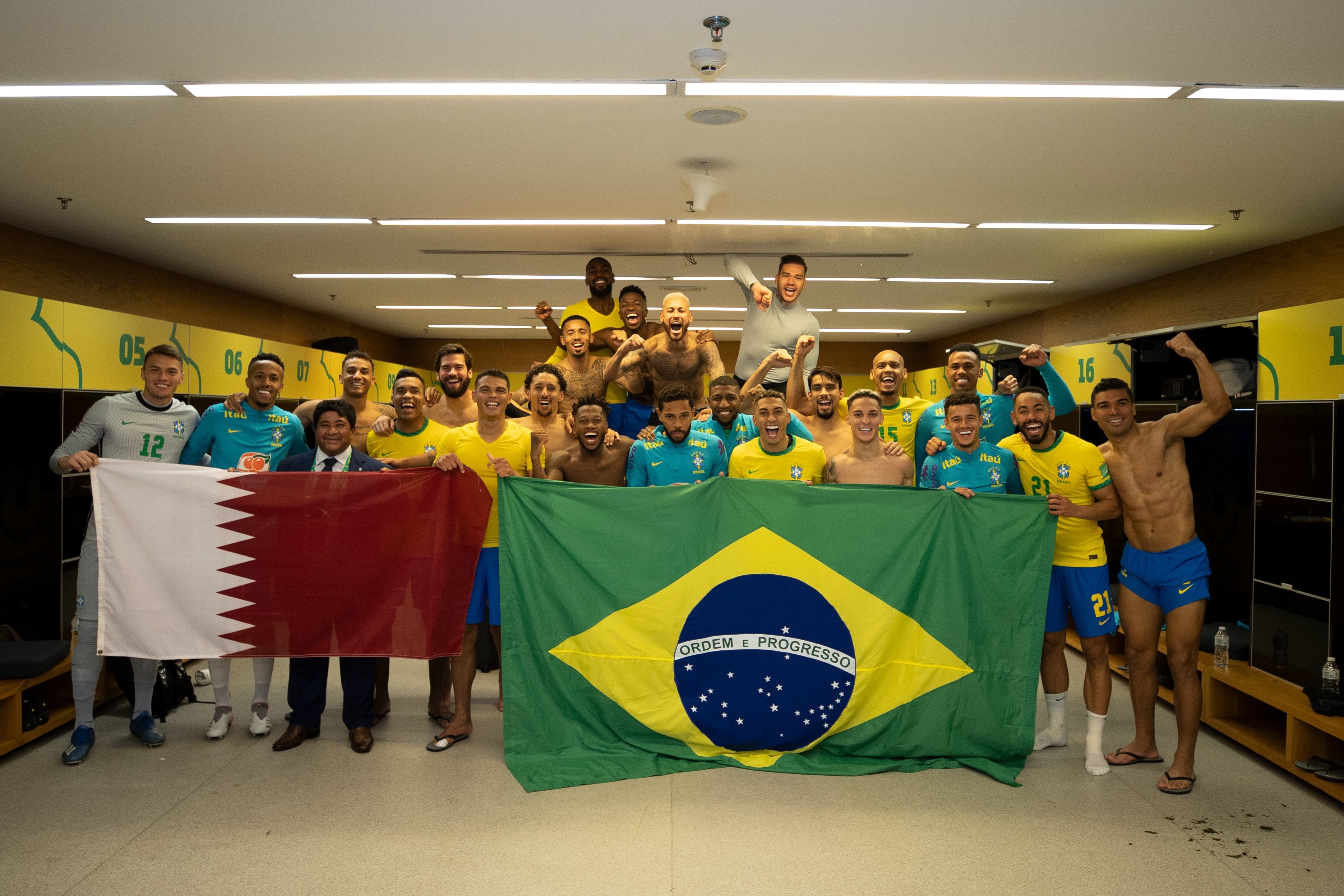 Com novidades, Seleção encerra preparação para jogo contra a