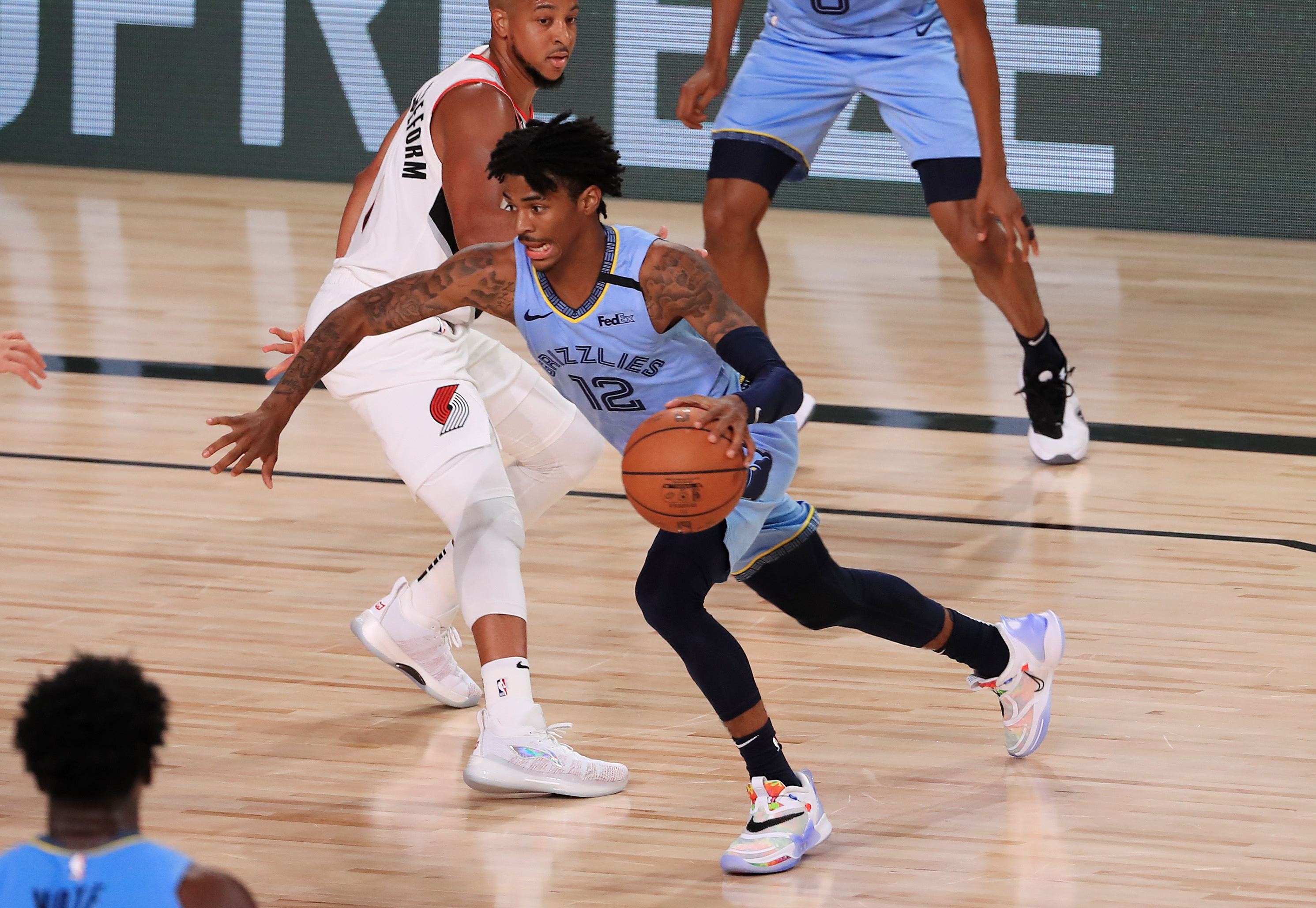 Torcedor é banido de jogos da NBA após cuspir em jogador; veja vídeo, Basquete