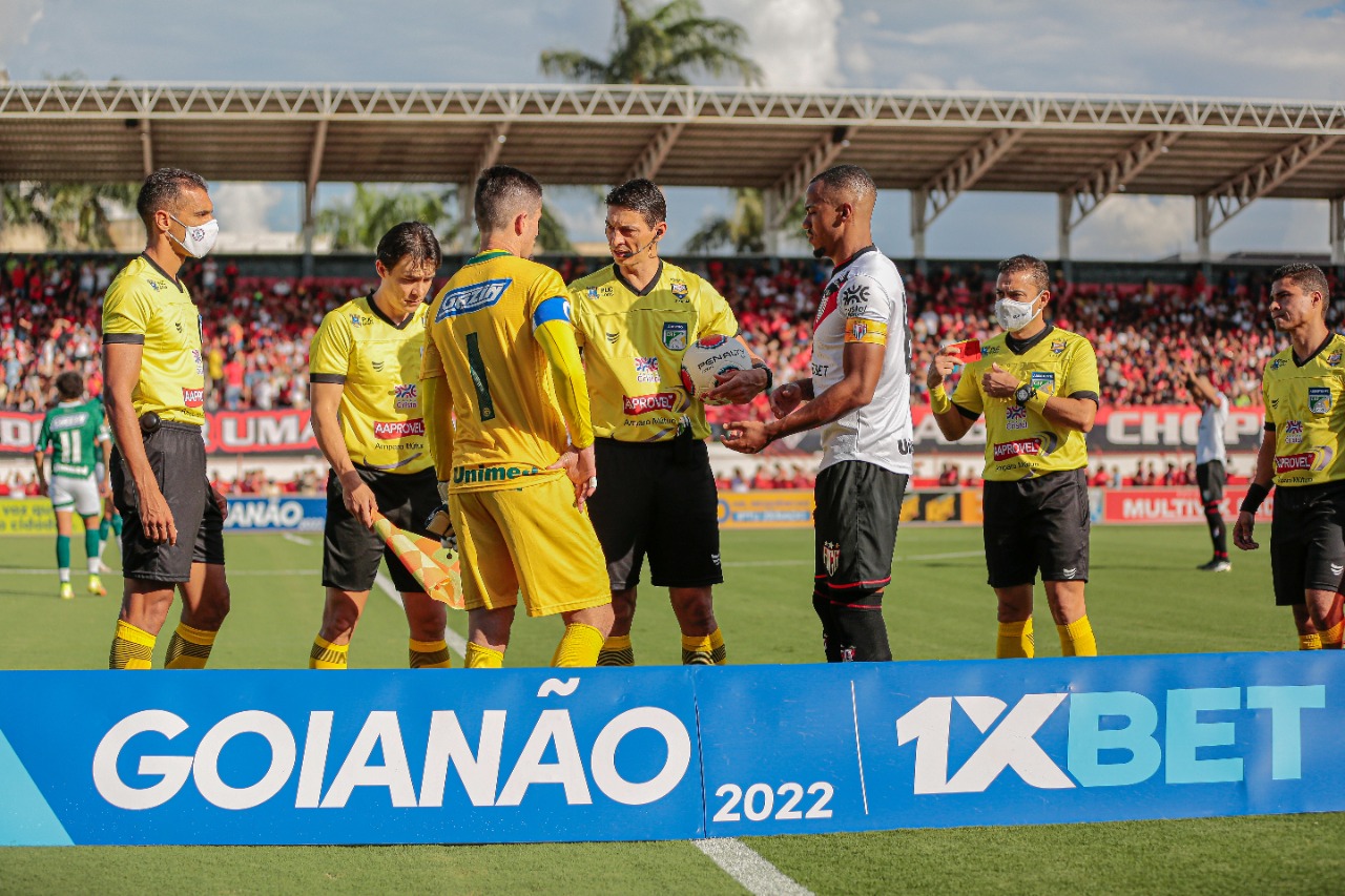 Premiação no Paulista de Futebol Feminino é maior que o Goianão Masculino -  Sagres Online