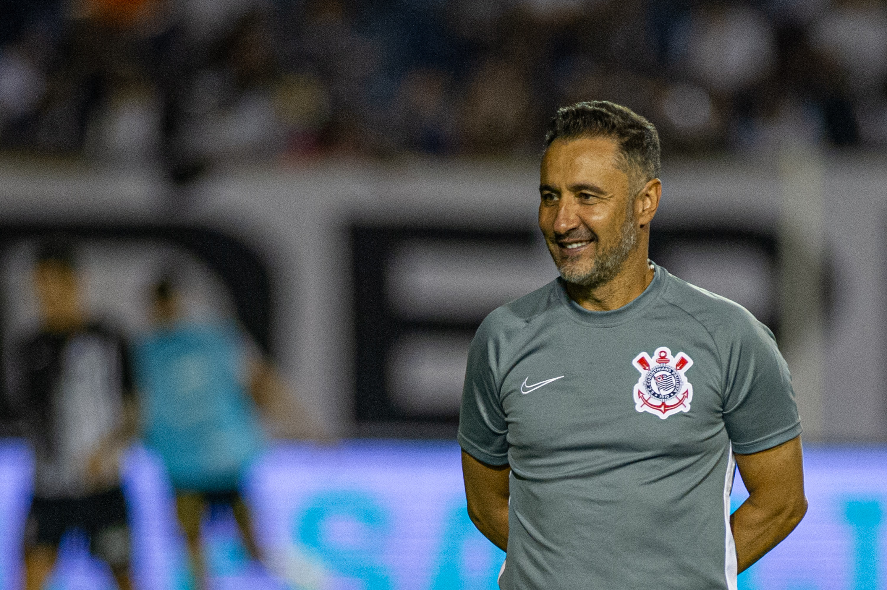 Wesley recém fez o primeiro gol como profissional e já deve ganhar presente  do Corinthians