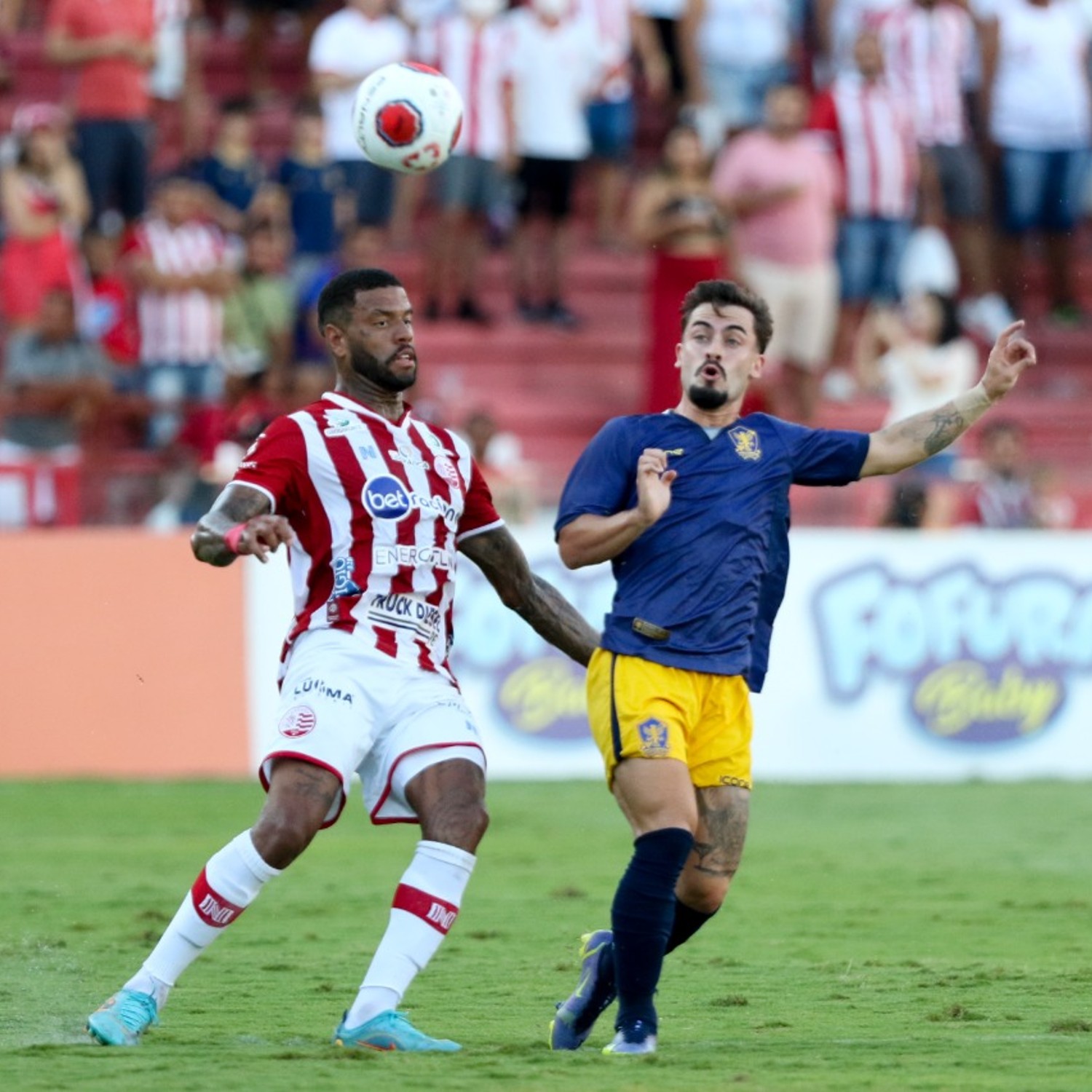 Camutanga celebra marca de 100 jogos com a camisa do Náutico