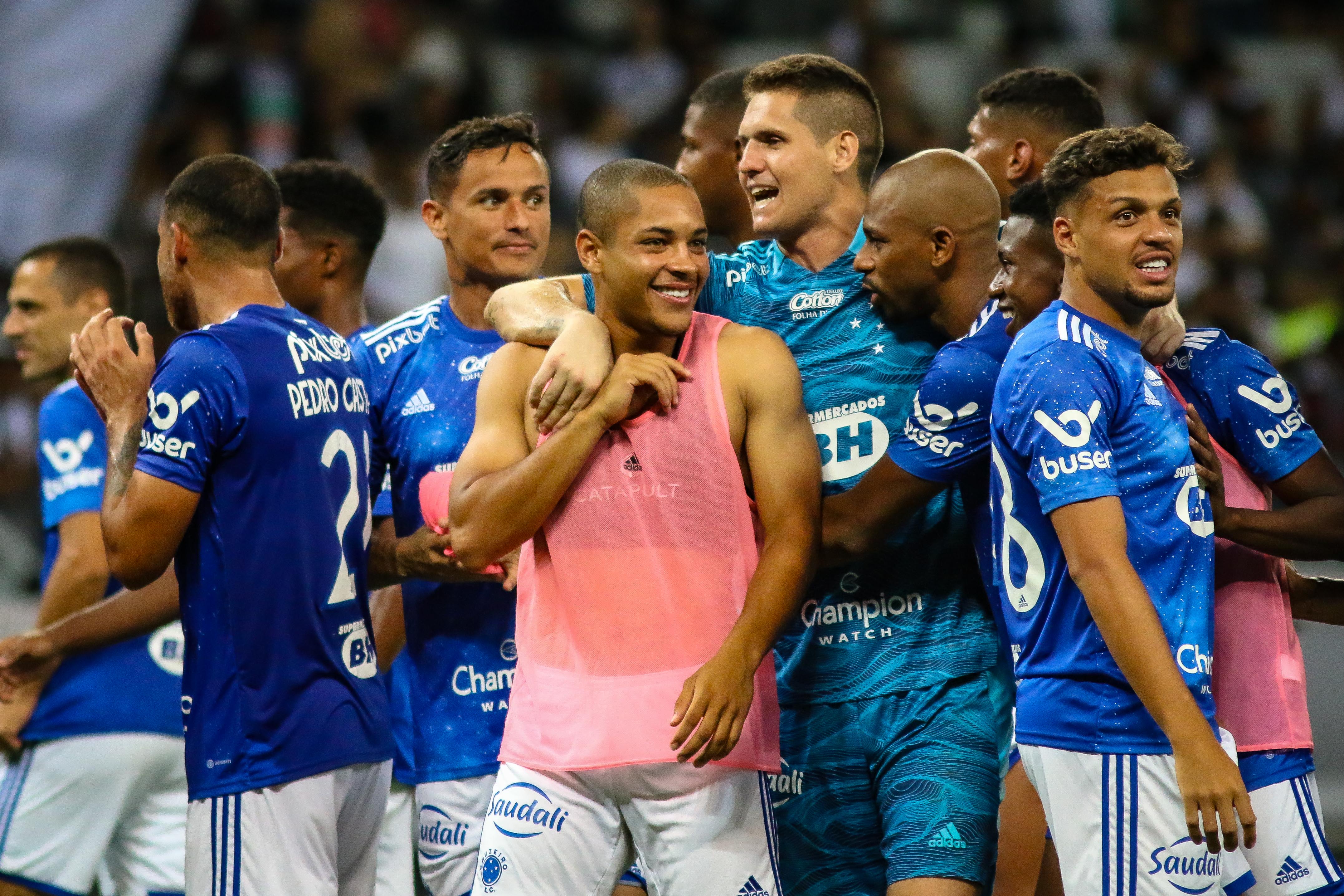 Cruzeiro defende larga vantagem em finais do Mineiro sobre o rival  Atlético-MG no atual século, cruzeiro