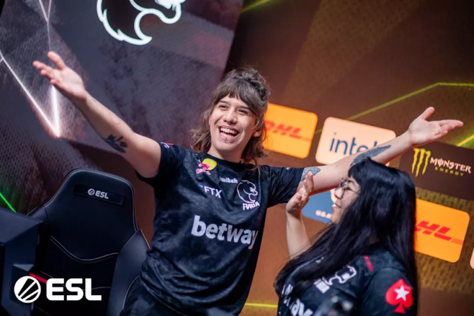 Ranger e Wos estreiam com derrota na 11ª rodada do CBLOL 2022