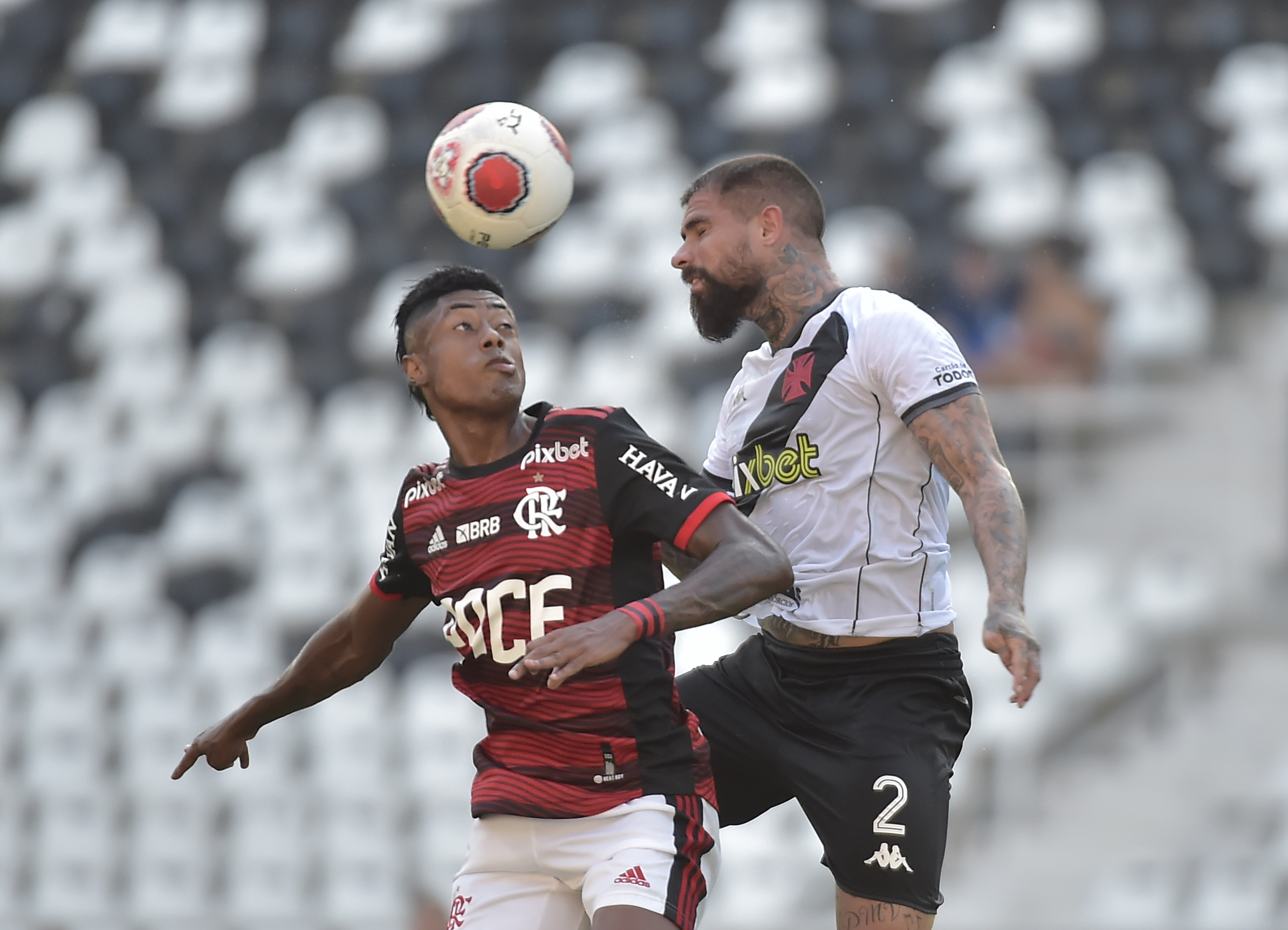 Com Fla no Maracanã, 'Vasco mandará todos os jogos em São Januário', diz  Campello - Jornal O Globo