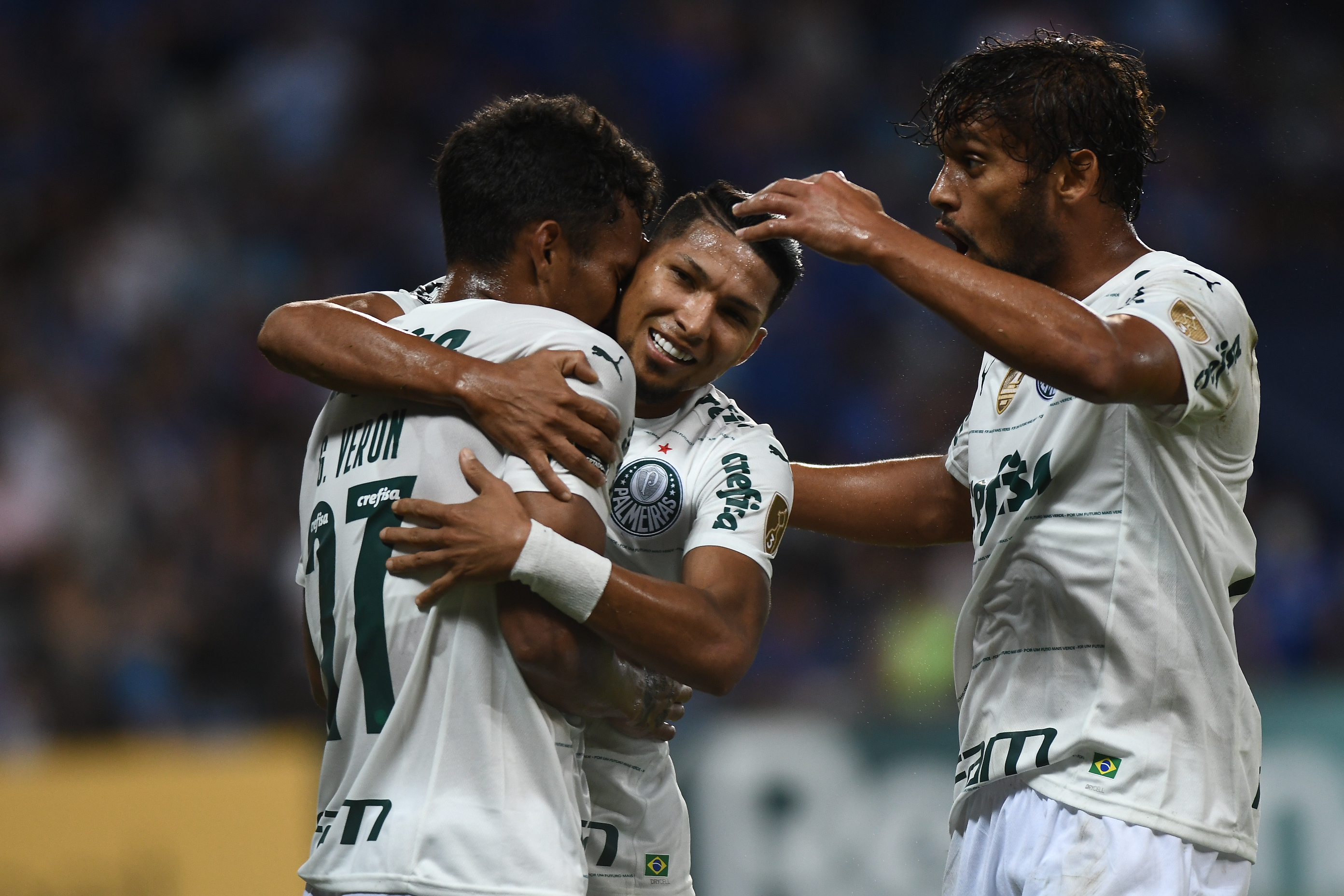 Surpresa mundial, o jogador do Palmeiras que tem mais dinheiro que Rony