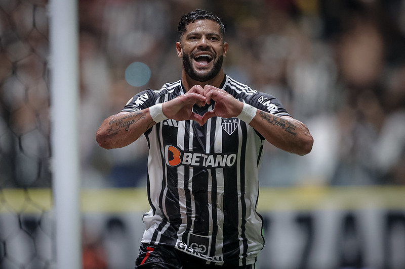 Atlético-MG e Vasco apoiam Paulinho, vítima de intolerância religiosa