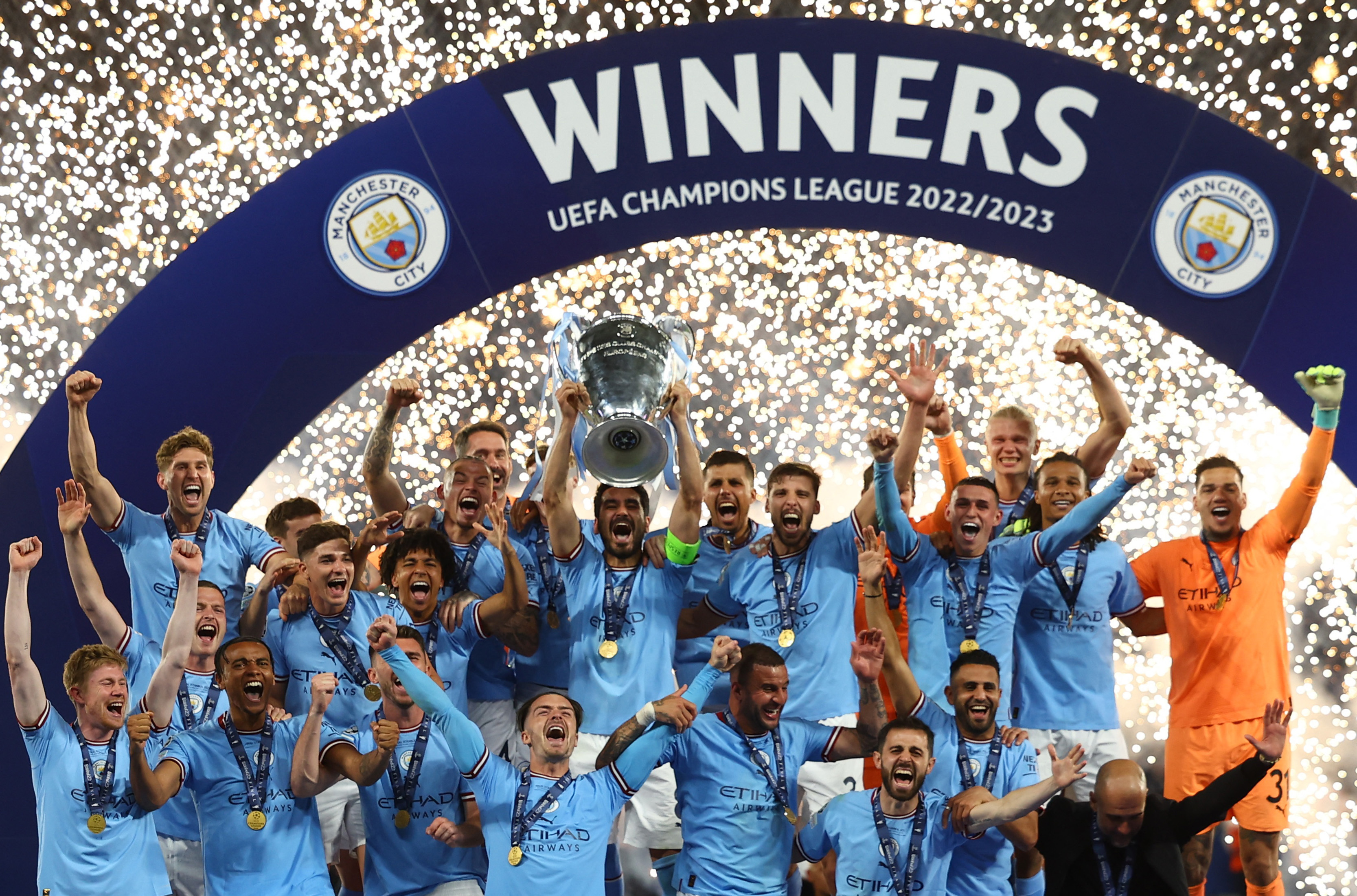 Manchester City celebra com a torcida título da Champions; veja | liga dos  campeões | ge