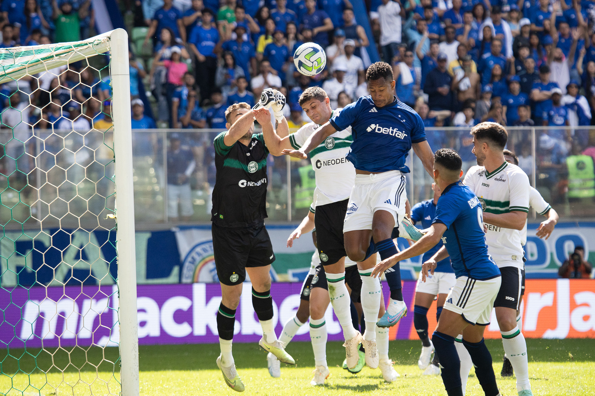 Pré-jogo: Cruzeiro x Londrina (Reação urgente) - Cruzeiro Esporte Clube o  Guerreiro dos Gramados